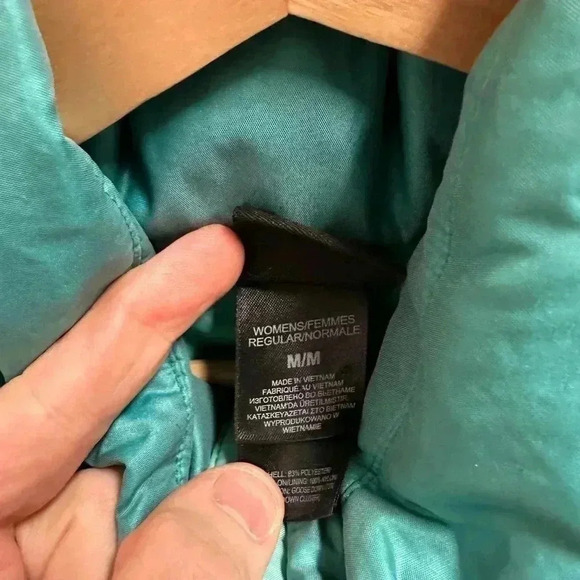 The North Face  550 Blue Puffer Jacket Medium - Picture 4 of 6